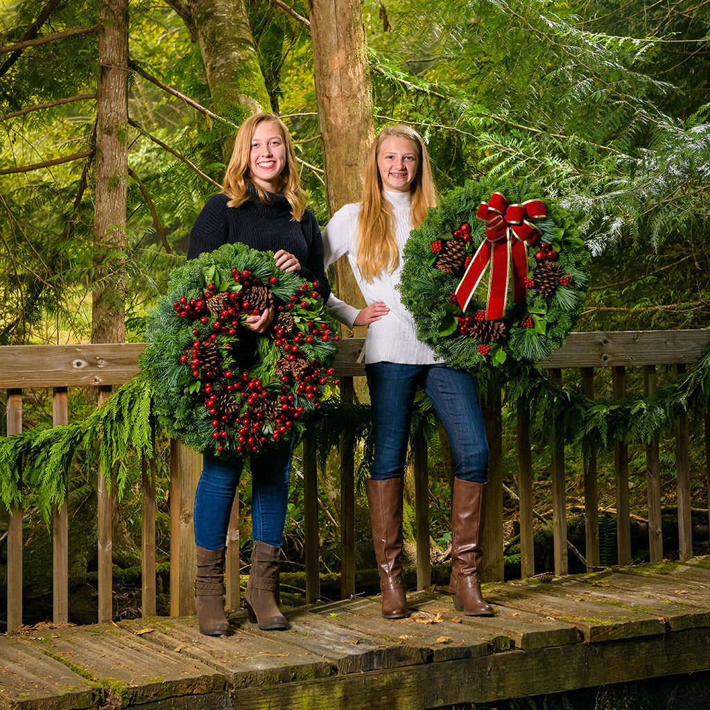 Christmas Brilliant Berries Wreath