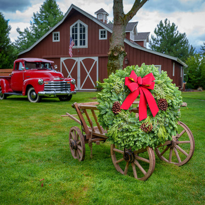 Christmas The Traditional Wreath