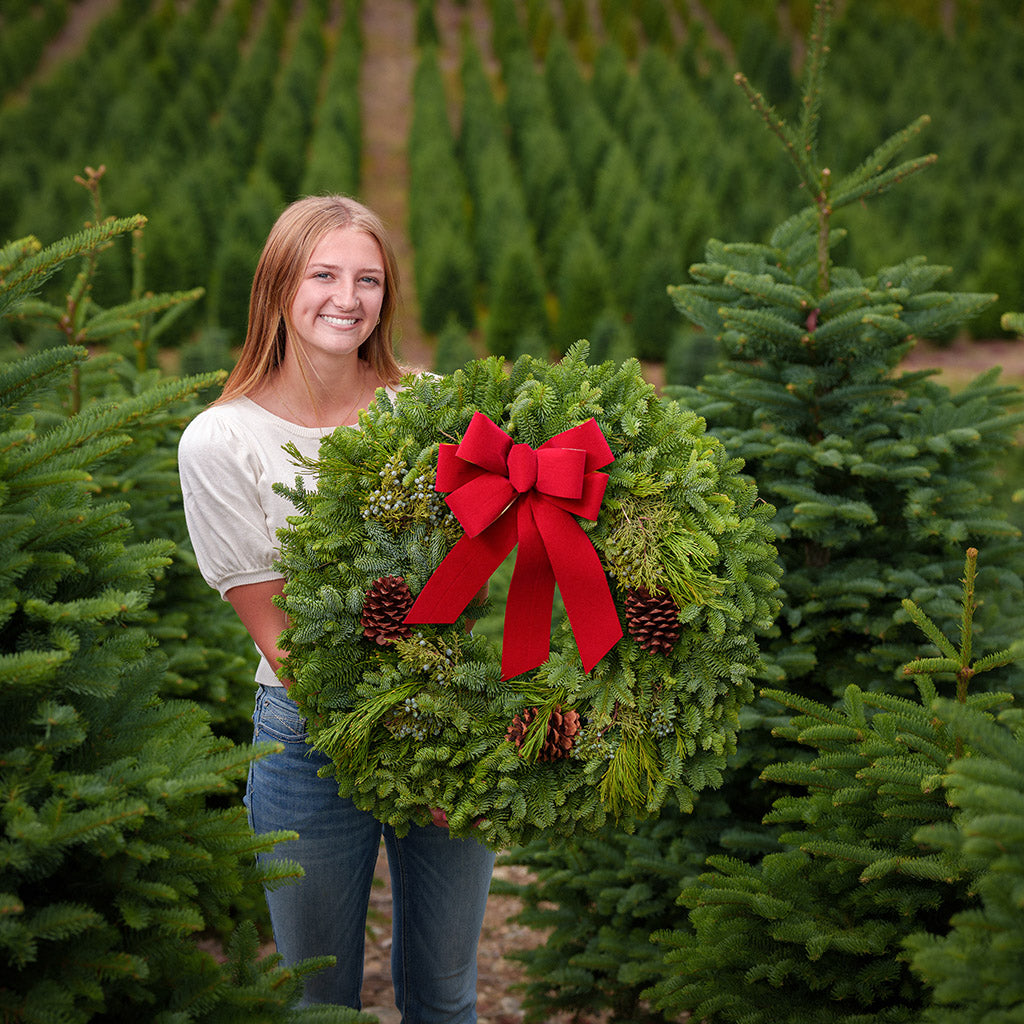 Christmas The Traditional Wreath