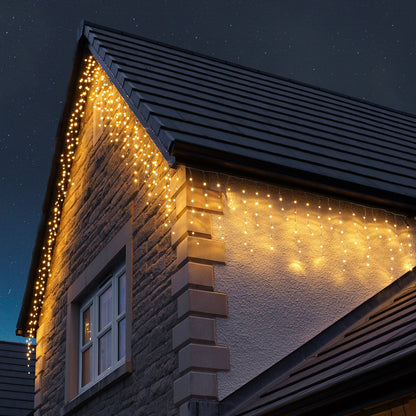 Connectable Icicle Lights With Clear Cable